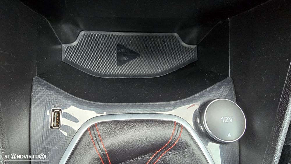 Ford Fiesta 1.0 EcoBoost ST-Line - 31