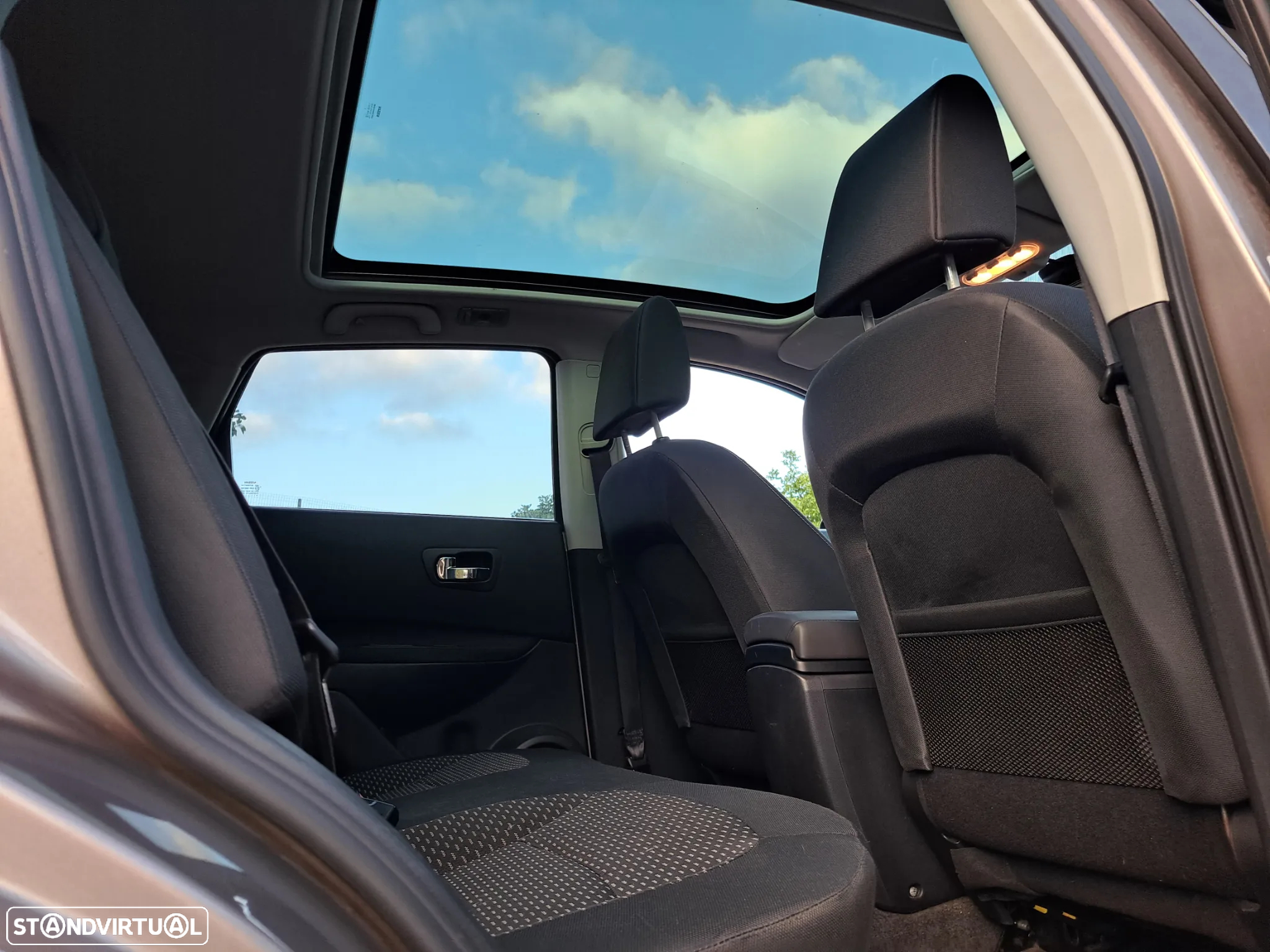 Nissan Qashqai 1.5 dCi Tekna Sport 17 - 8