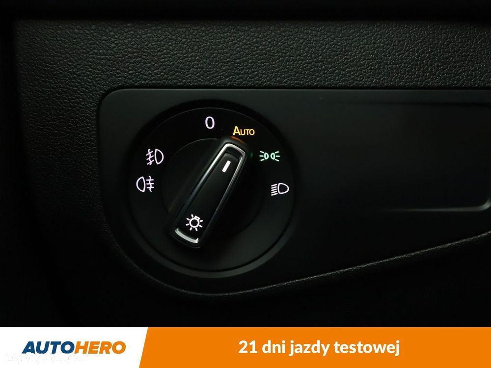 Volkswagen Tiguan - 36