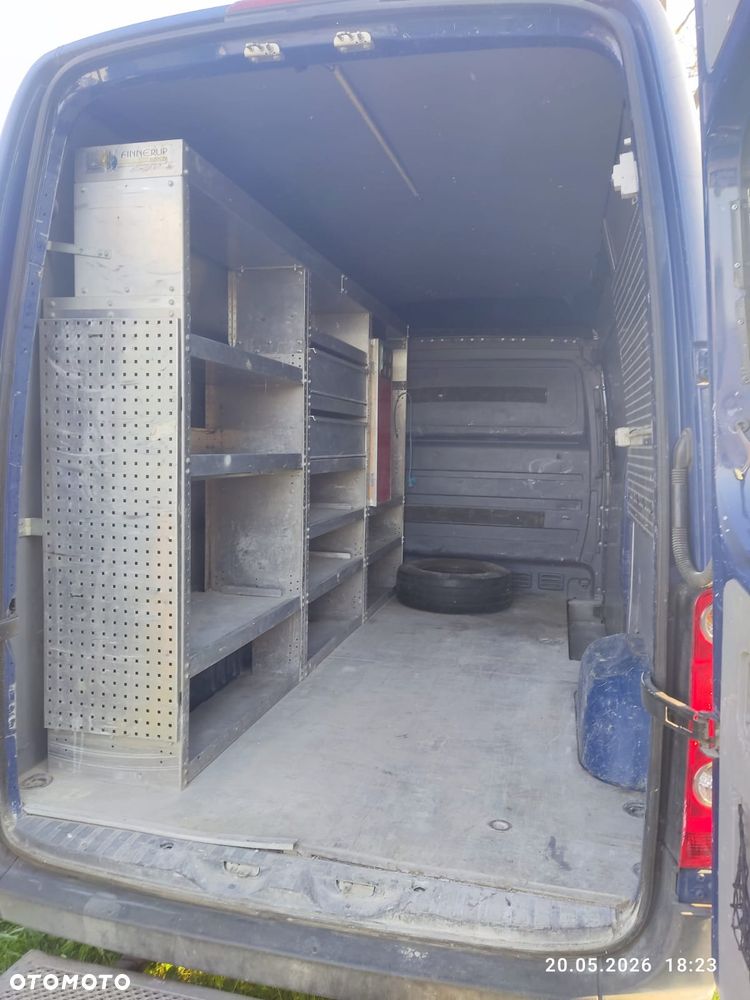 Volkswagen CRAFTER - 9