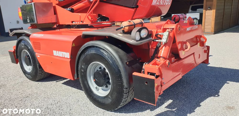 Manitou MRT 2150+/ kosz hydr /widły hydr/pilot /najbogatsza wersja wyposażenia - 23