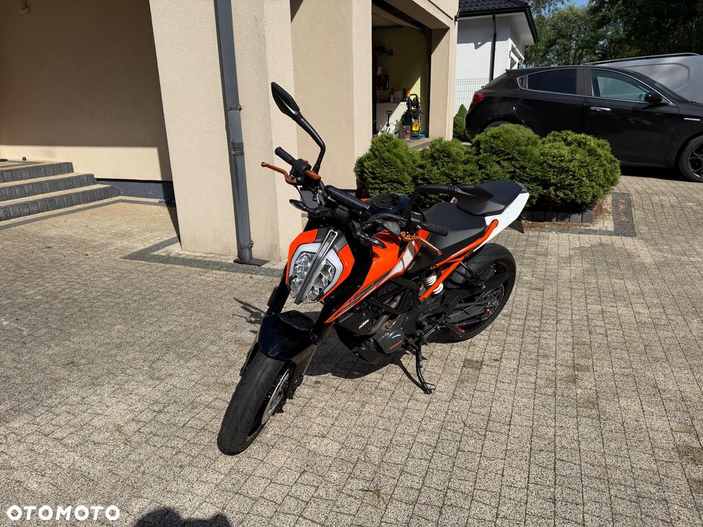 KTM Duke 125 - 1