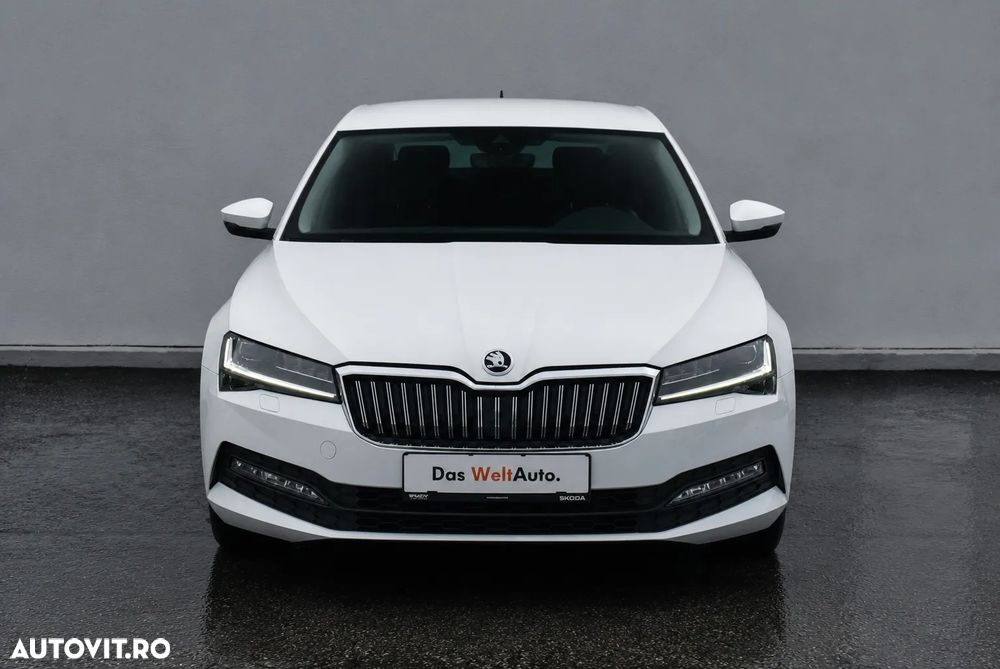 Skoda Superb 2.0 TDI DSG Ambition - 6