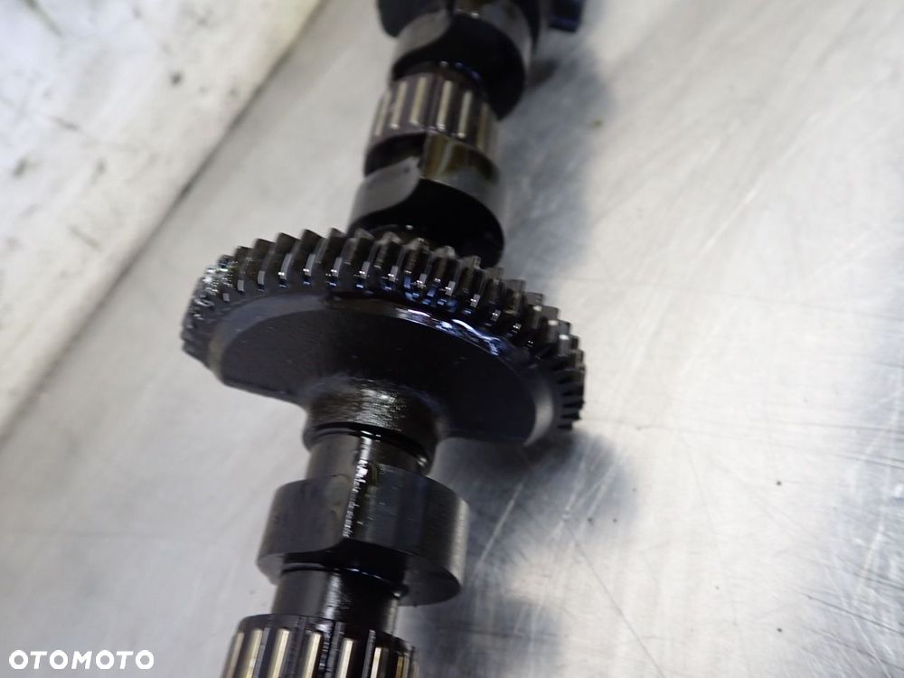 WAŁEK MIMOŚRODOWY BMW E90 320I - 6