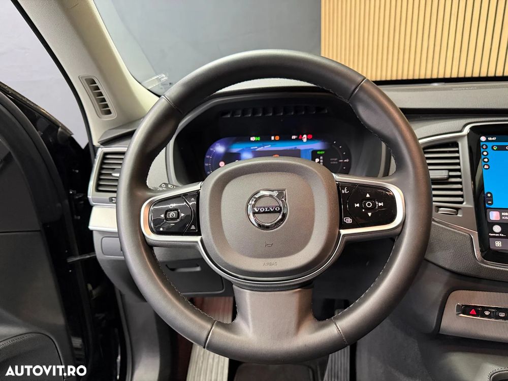 Volvo XC 90 T8 AWD Core - 12