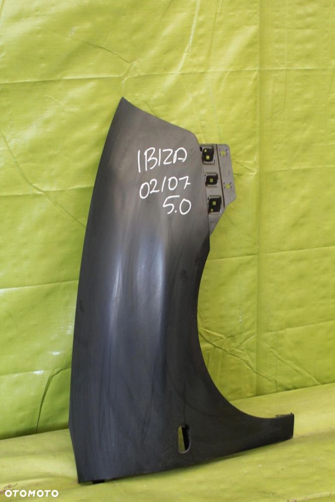 Błotnik Seat Ibiza III 2002-2008r. przód prawy - 1
