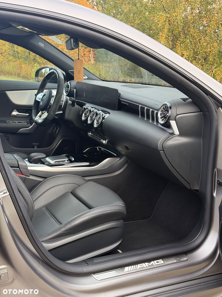 Mercedes-Benz CLA AMG 45 S 4-Matic+ Street Style 8G-DCT - 25