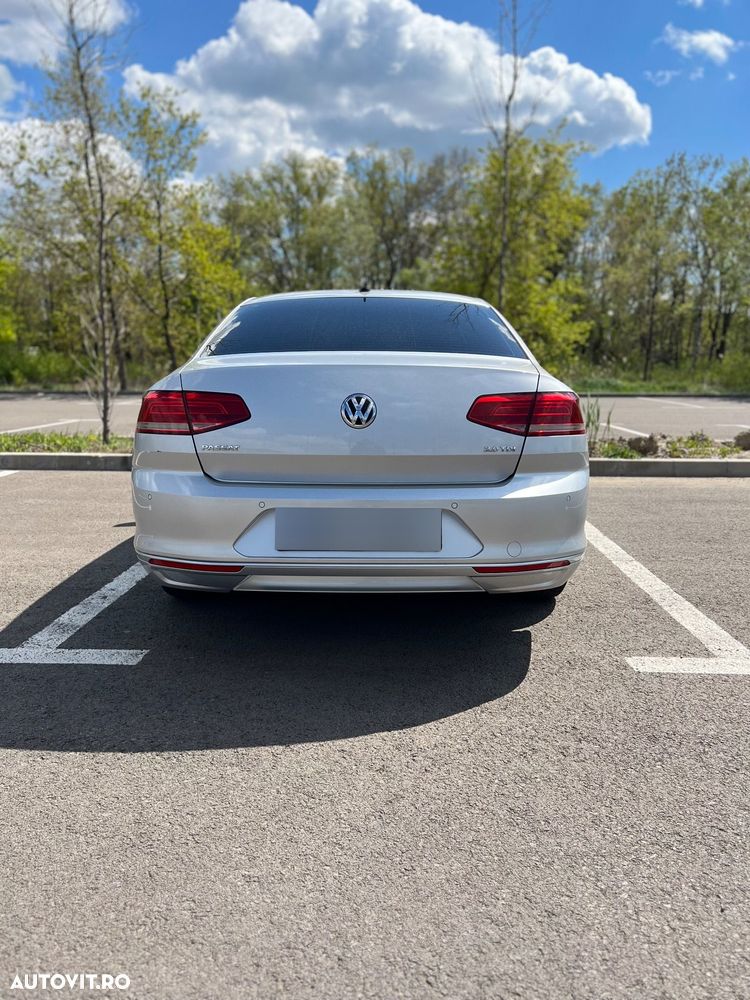 Volkswagen Passat 2.0 TDI DSG Comfortline - 7
