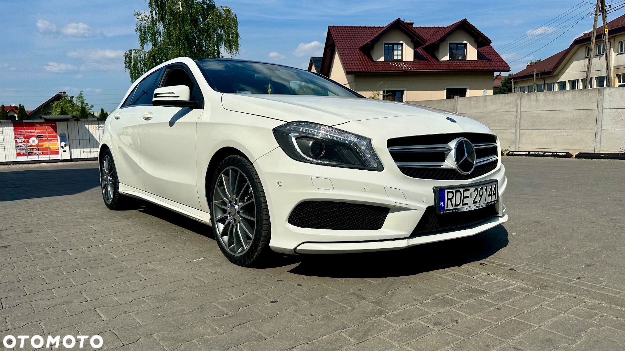 Mercedes-Benz Klasa A 180 7G-DCT AMG Line - 1
