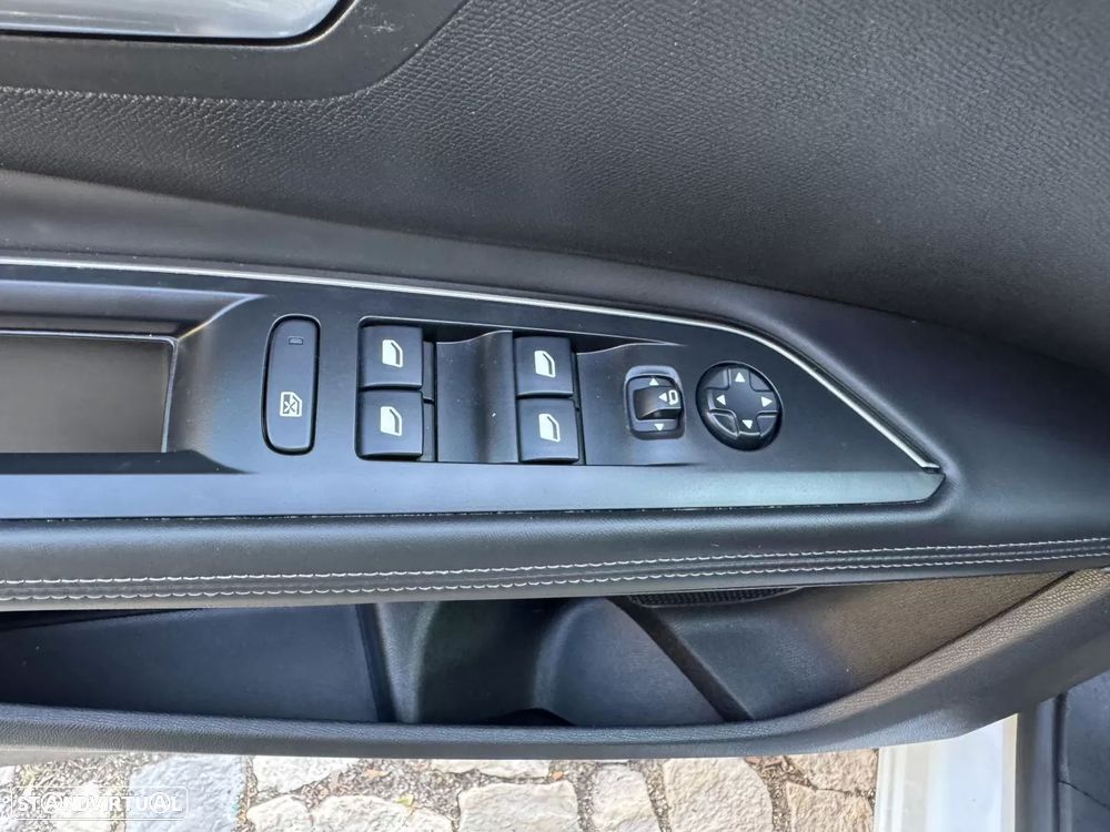 Peugeot 5008 1.6 BlueHDi Allure - 45