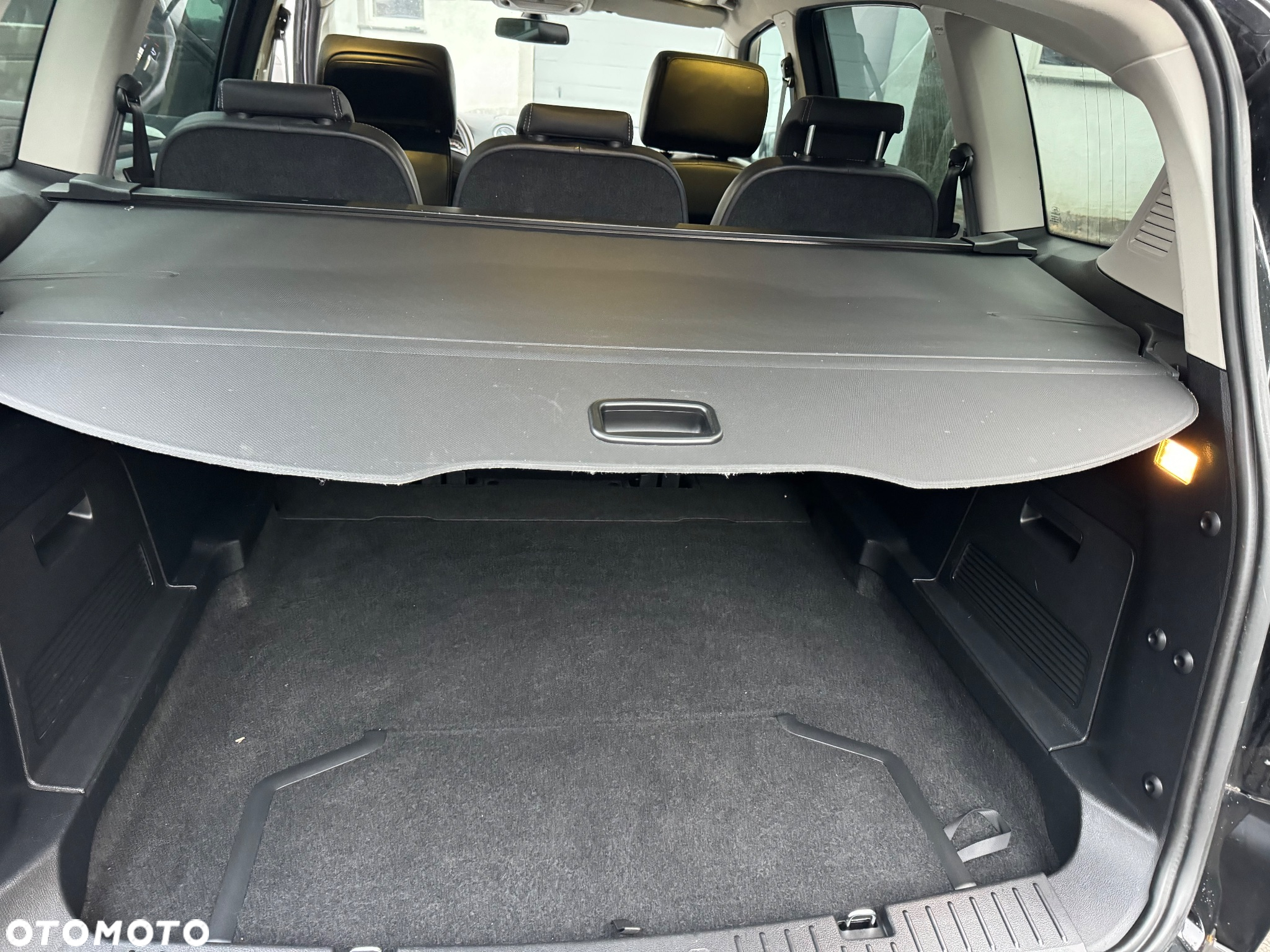 Ford S-Max 2.0 TDCi DPF Champions Edition - 10