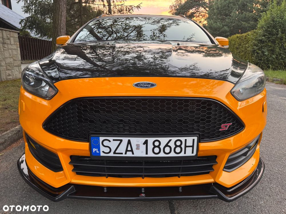 Ford Focus 2.0 EcoBoost ST - 3