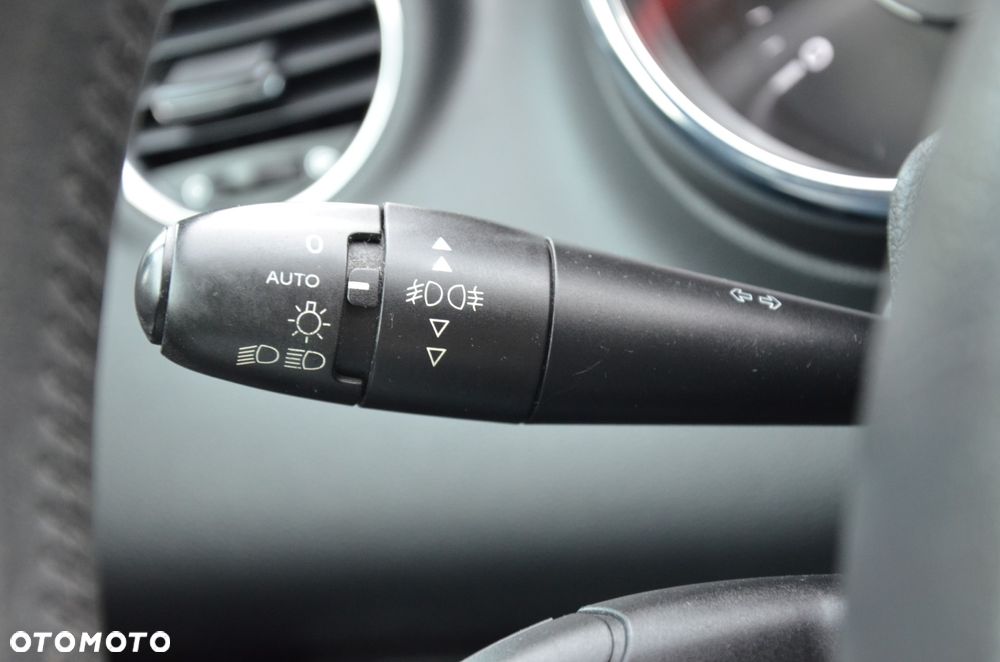 Peugeot 5008 2.0 HDi Active 7os - 24