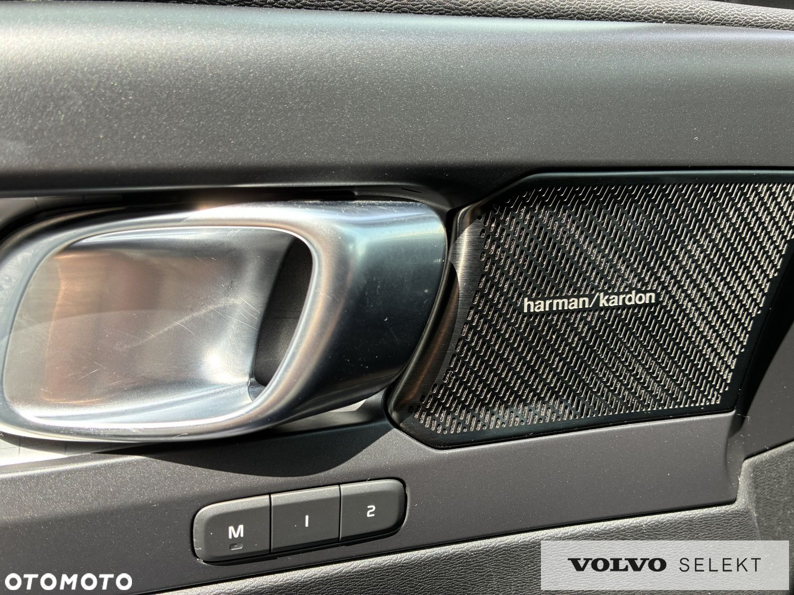 Volvo XC 40 - 24