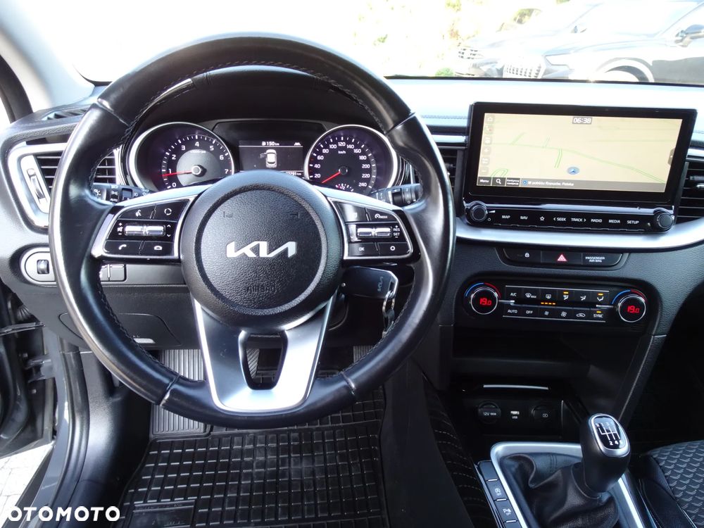 Kia XCeed 1.5 T-GDI L - 23