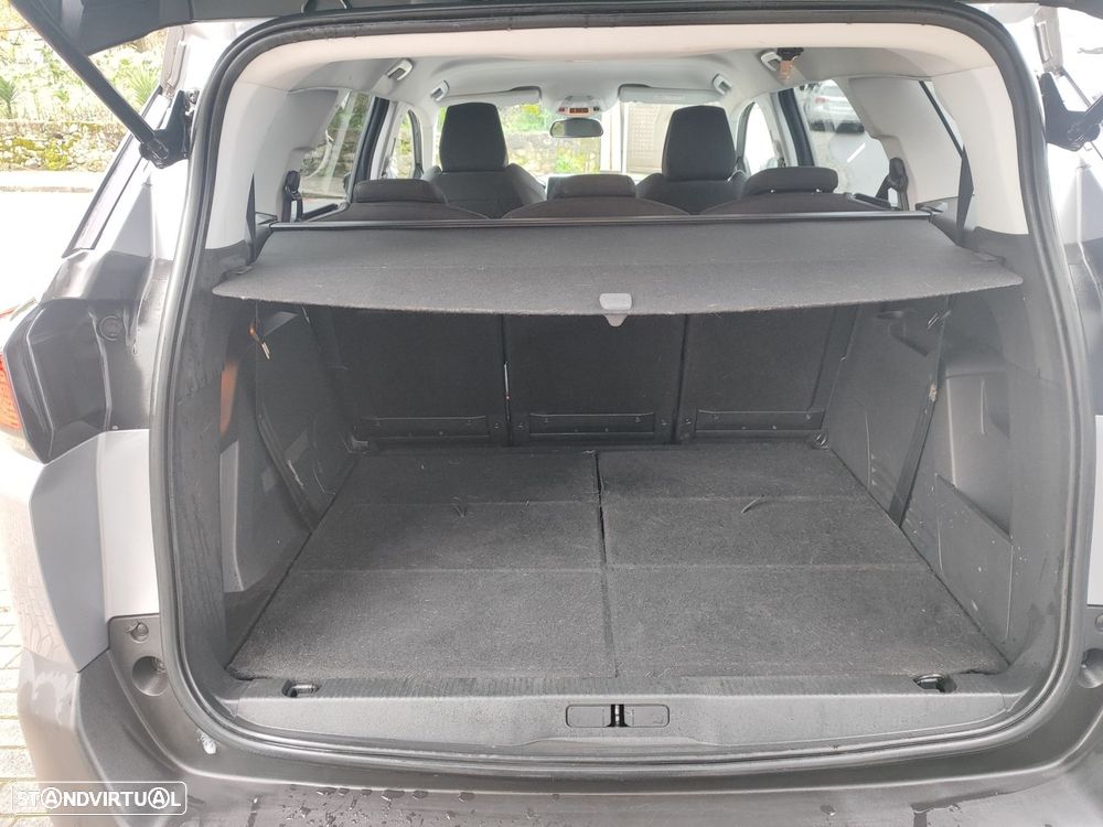 Peugeot 5008 1.5 BlueHDi Style - 12