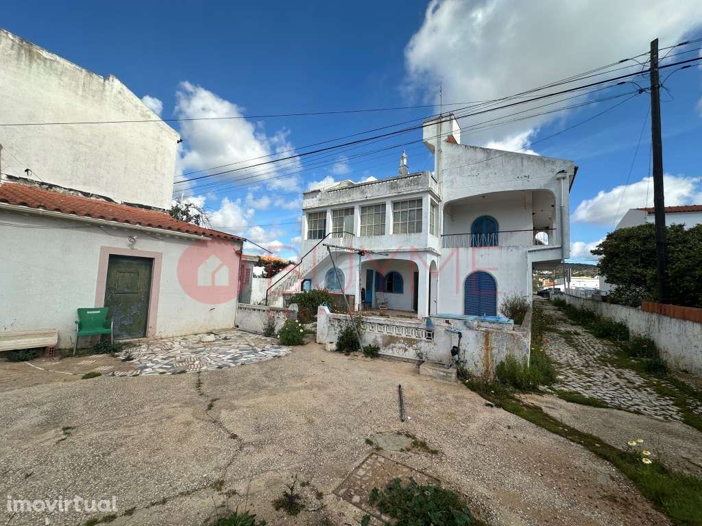 Moradia T3 com Amplos Terrenos em Quarteira - Grande imagem: 4/11