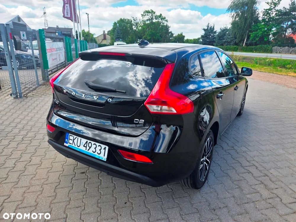 Volvo V40 D2 Momentum - 10