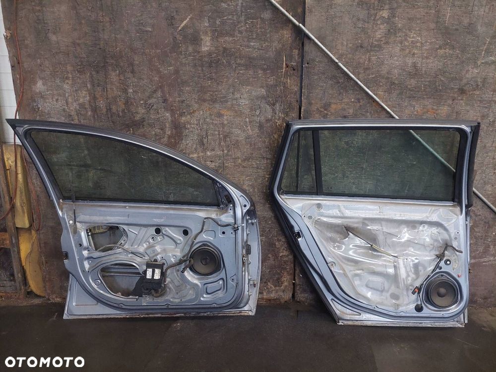 DRZWI KOMPLETNE LEWY PRZÓD + LEWY TYŁ OPEL VECTRA C KOMBI Z163 - 9