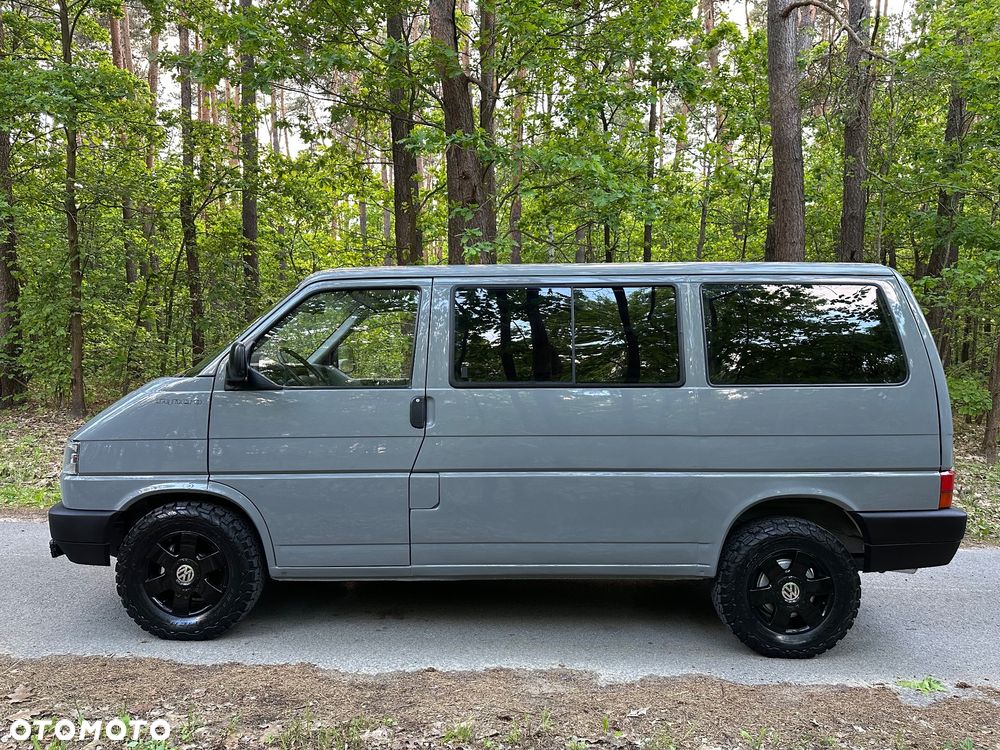 Volkswagen Caravelle GL - 4