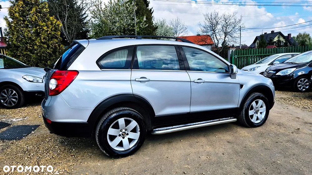 Chevrolet Captiva 2.4 LS - 10