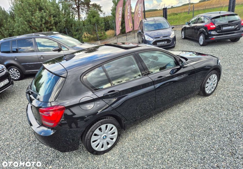 BMW Seria 1 - 32