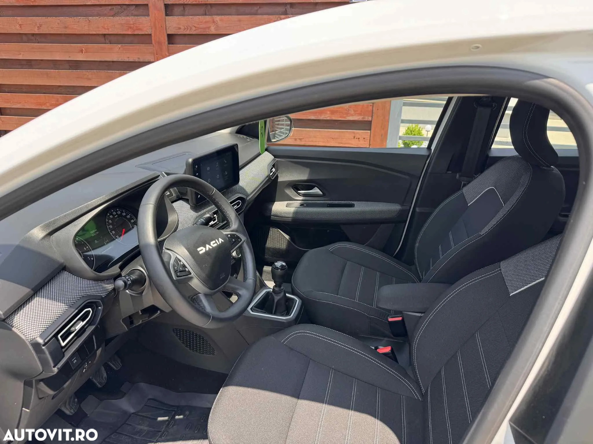 Dacia Logan ECO-G 100 MT6 Prestige - 9