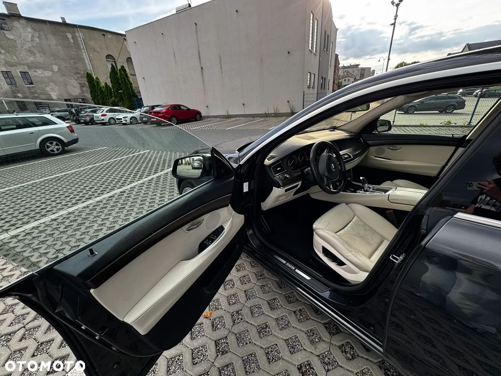BMW 5GT 520d - 11