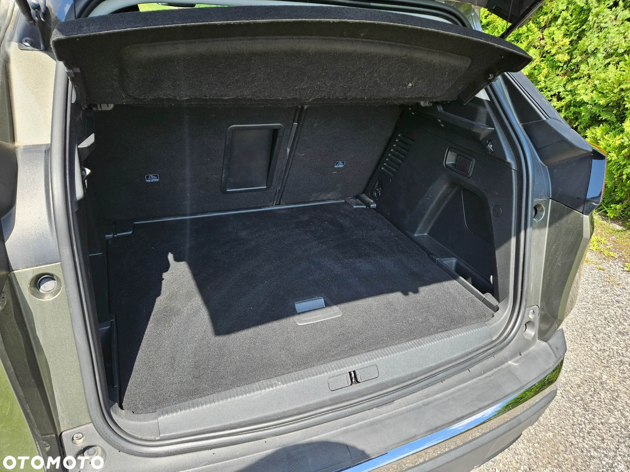 Peugeot 3008 1.2 PureTech Allure S&S - 16