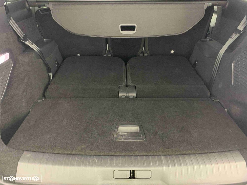 Peugeot 5008 1.2 Hybrid Allure e-DCS6 - 14