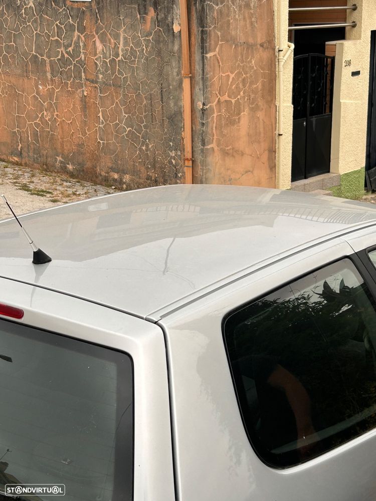 VW Polo 1.4 TDi Trendline - 9