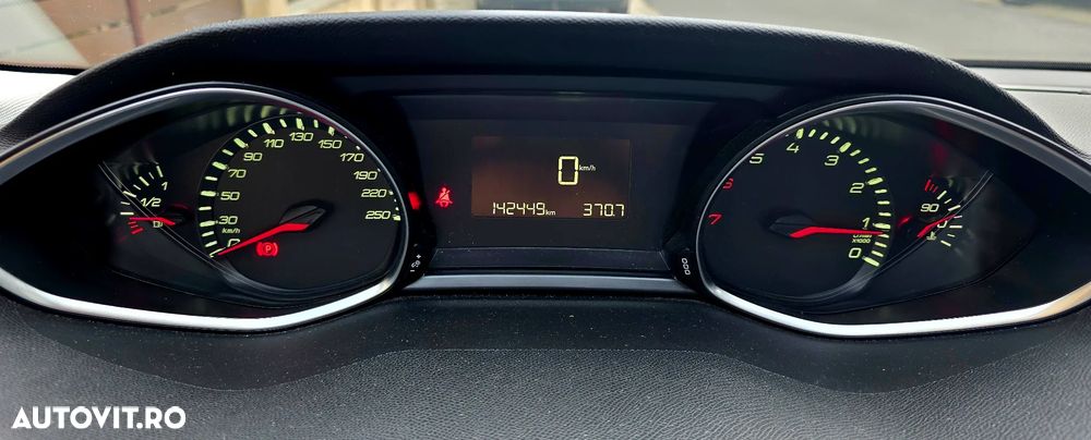 Peugeot 308 PureTech 110 Stop & Start Style - 13