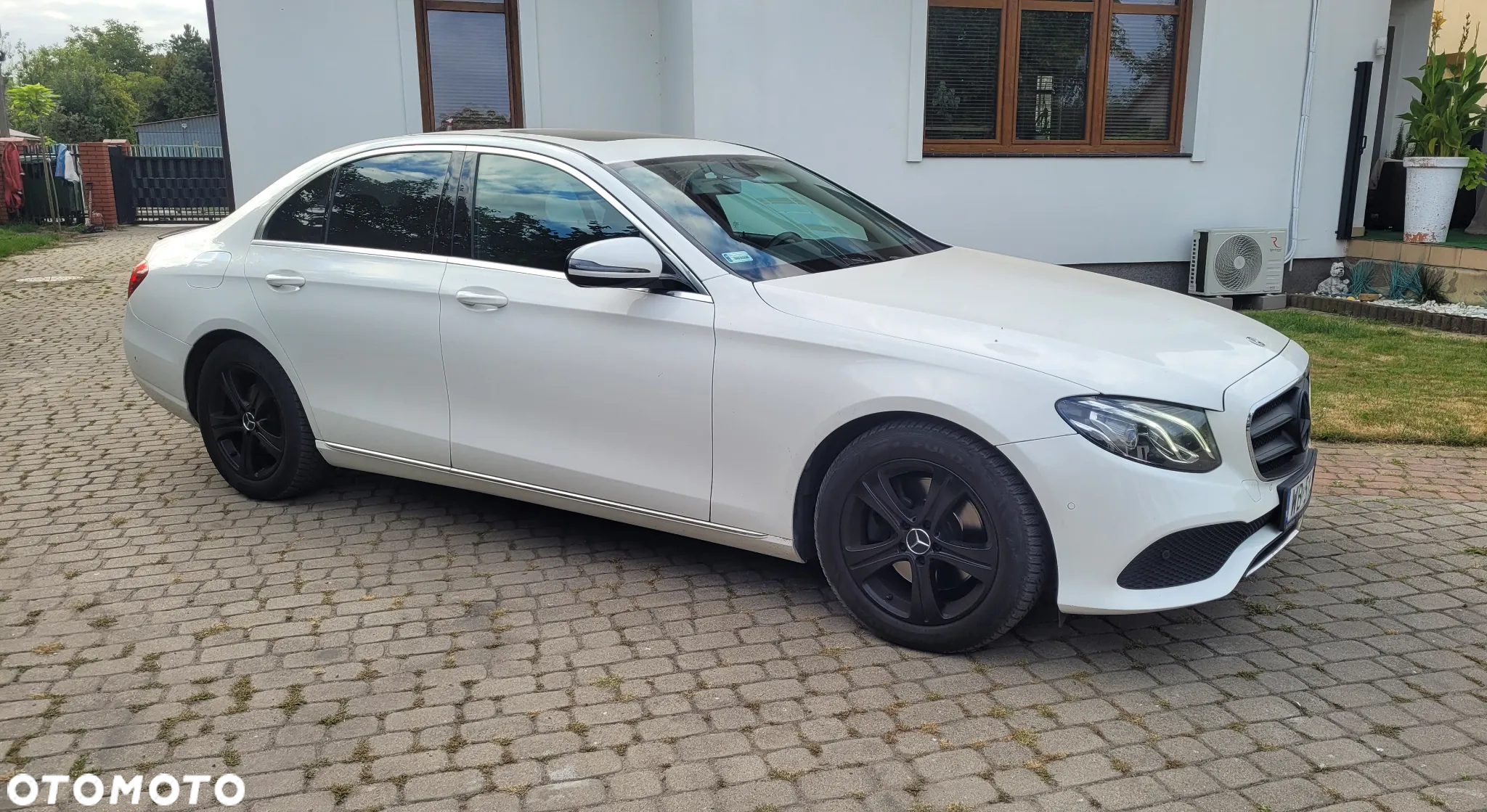 Mercedes-Benz Klasa E 250 9G-TRONIC - 7