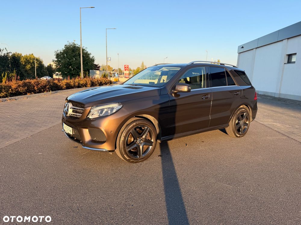 Mercedes-Benz GLE 350 d 4-Matic - 13