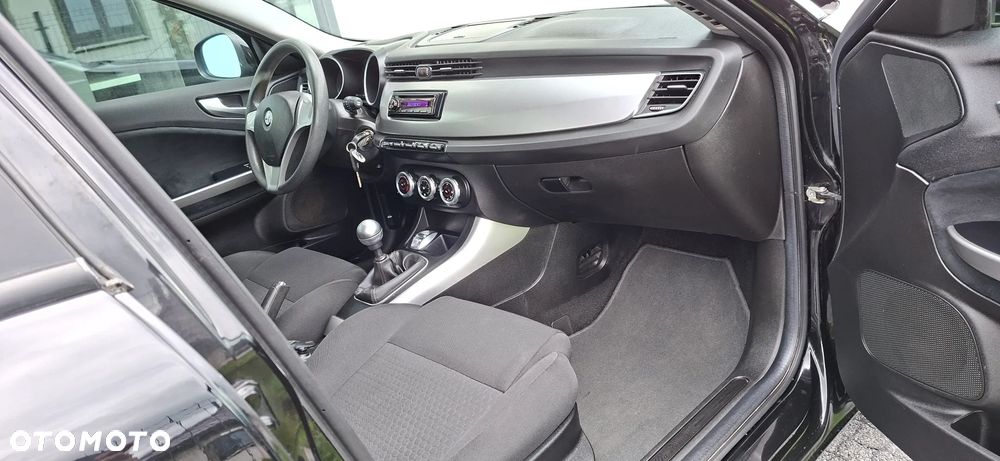 Alfa Romeo Giulietta 1.4 TB 16V Sport - 11
