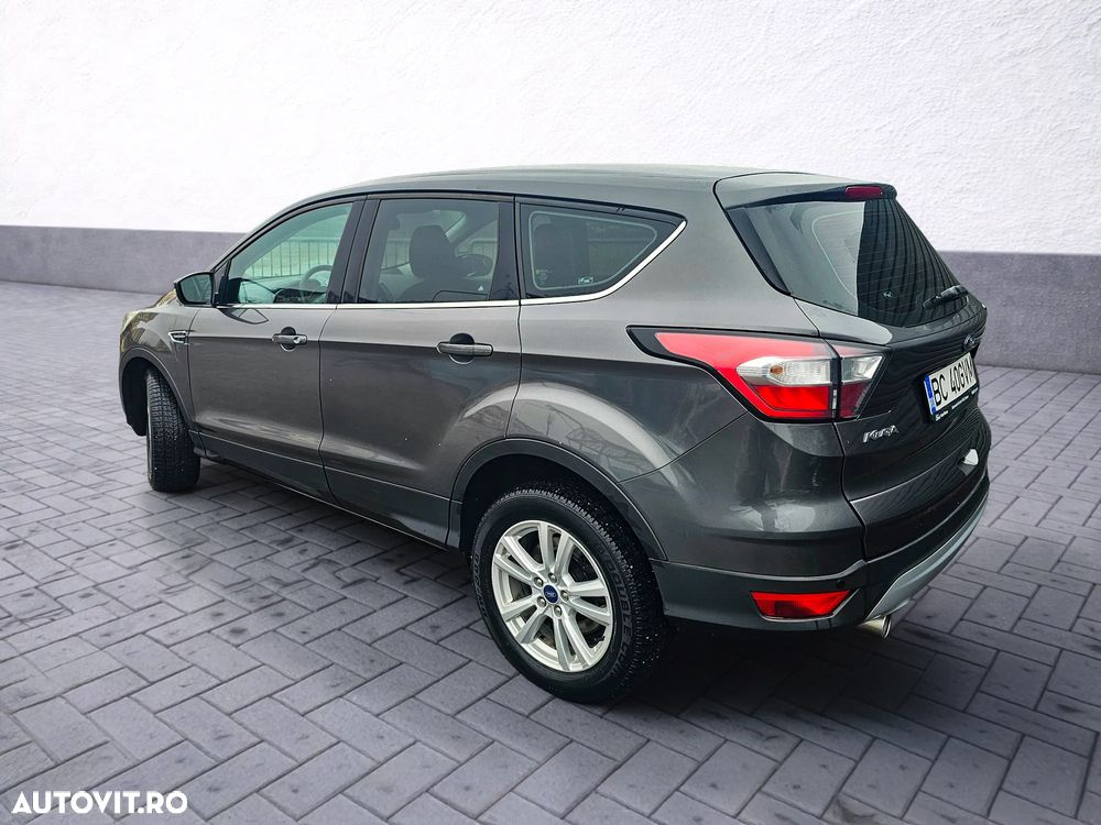 Ford Kuga - 3