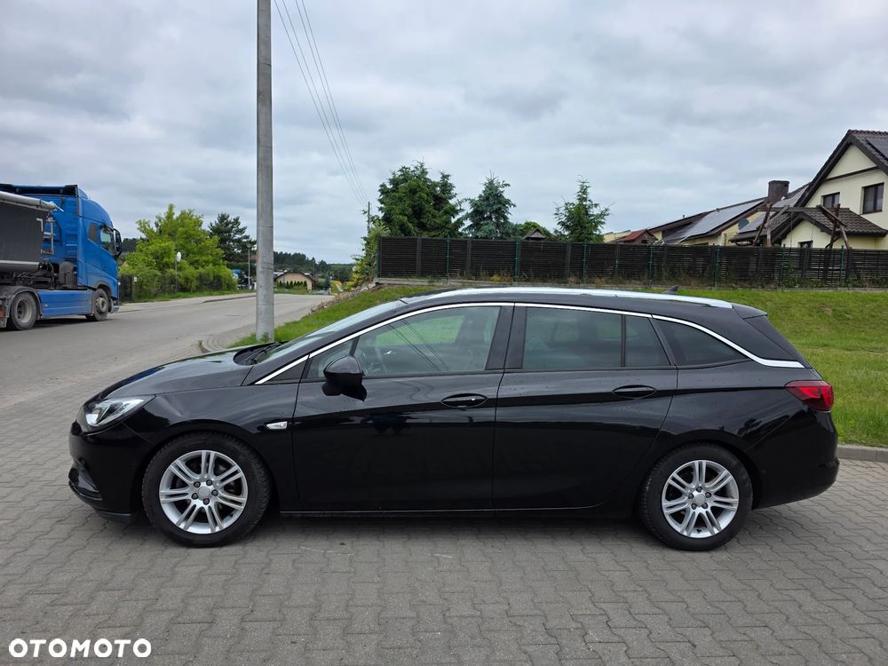 Opel Astra - 2