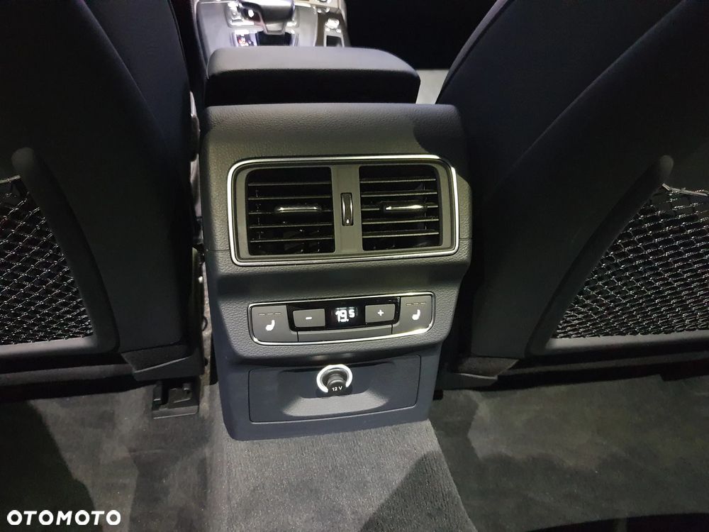 Audi Q5 2.0 TFSI quattro S tronic design - 26