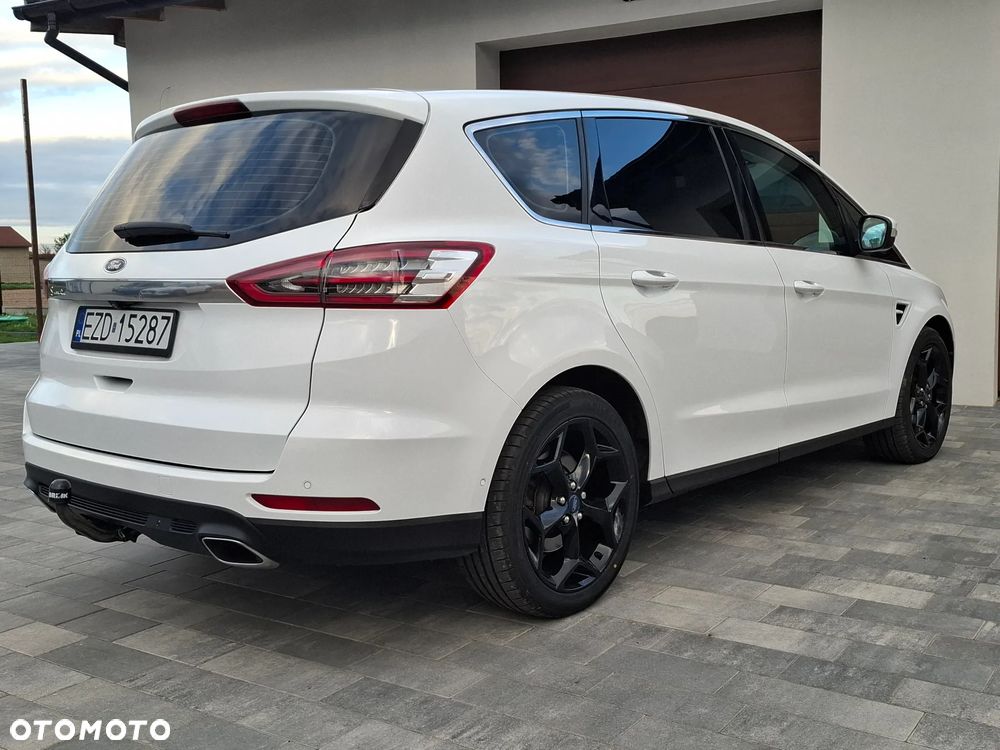 Ford S-Max 2.0 TDCi Titanium PowerShift - 8