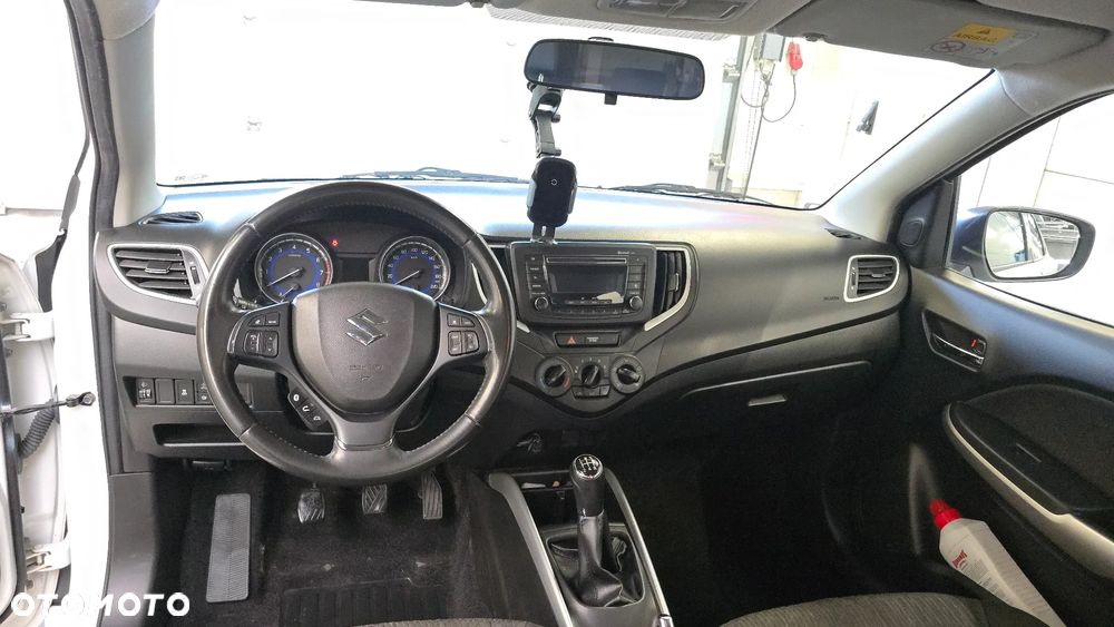 Suzuki Baleno 1.2 Premium - 11