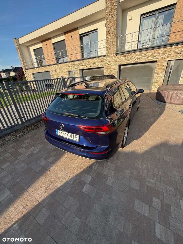 Volkswagen Golf 1.0 TSI BMT Comfortline - 11