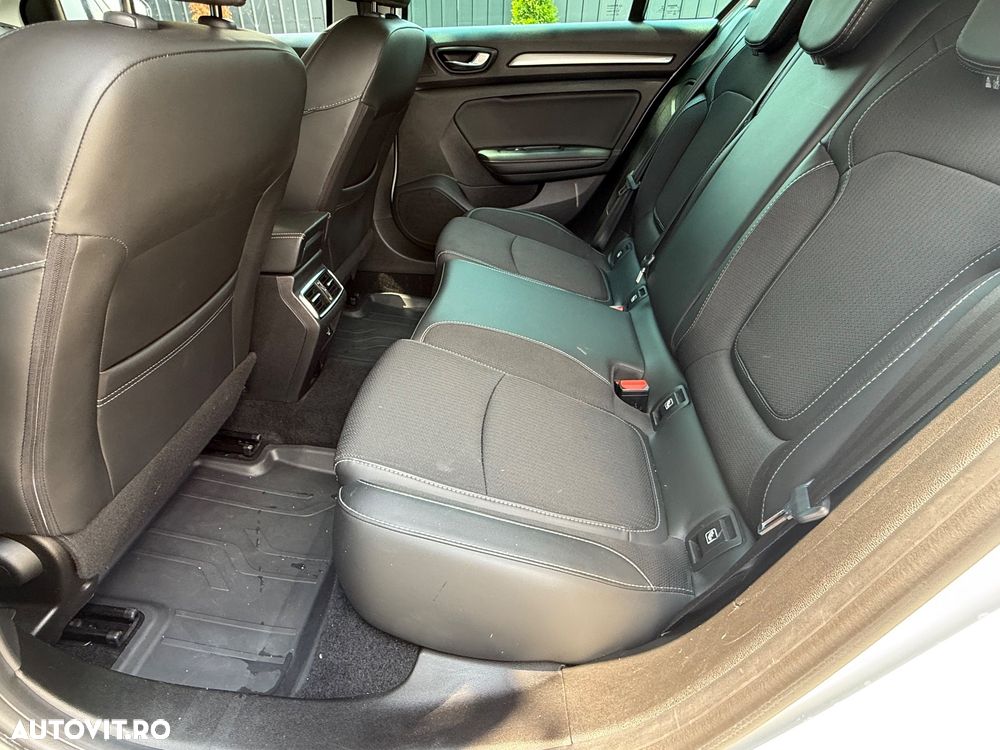 Renault Megane Blue dCi 116 EDC Intens - 15