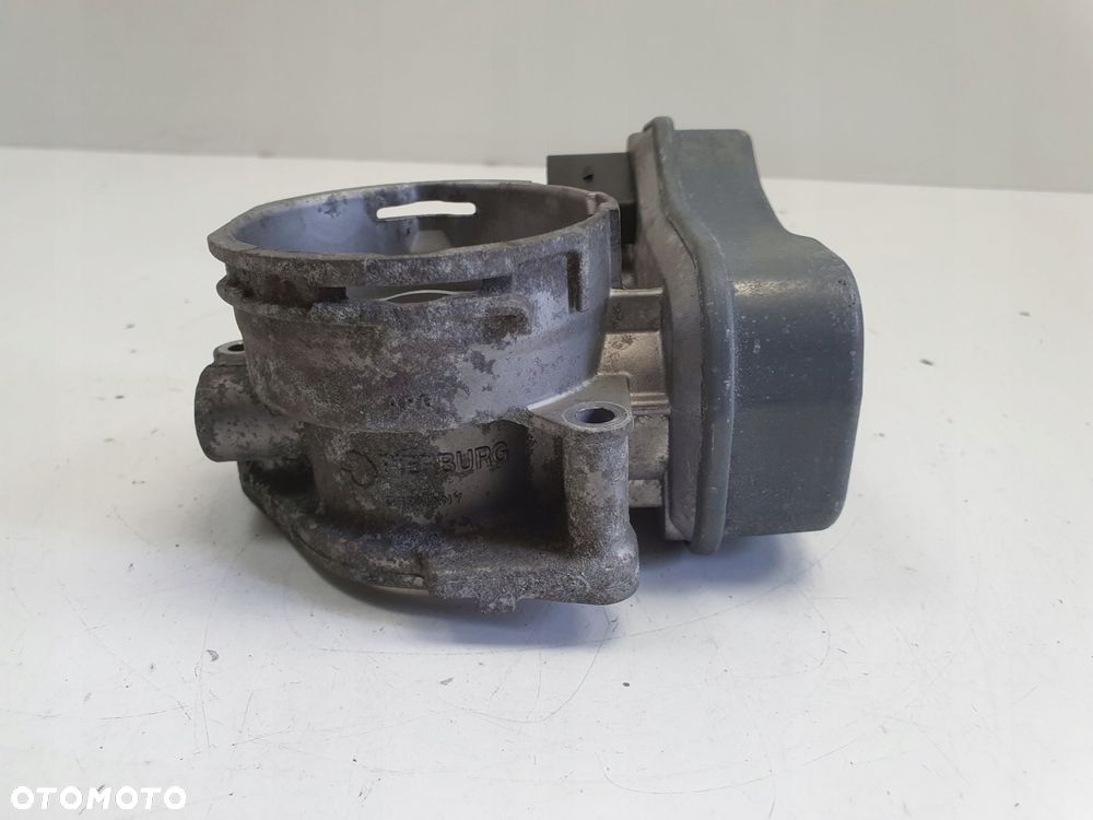 PRZEPUSTNICA VW Golf V 2.0 TDI _ 03G128063Bprzepustnica - 6