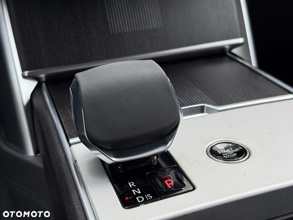 Land Rover Range Rover D350 Autobiography - 8