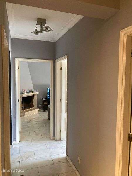 Arrenda-se T2+1 Junto à Circunvalação - Grande imagem: 5/7