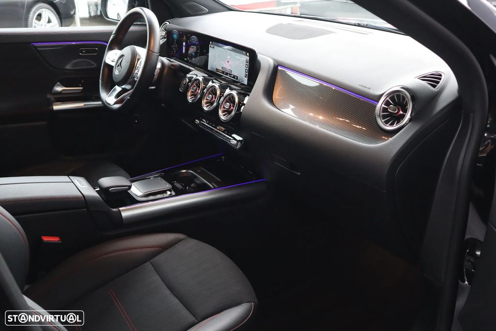 Mercedes-Benz GLA 250 e 8G-DCT AMG Line - 12