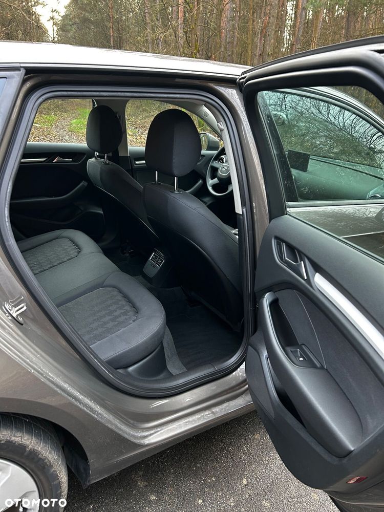 Audi A3 Sportback 1.6 TDI S tronic - 18