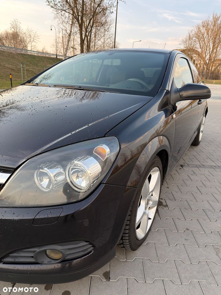 Opel Astra 2.0 Turbo Sport - 9