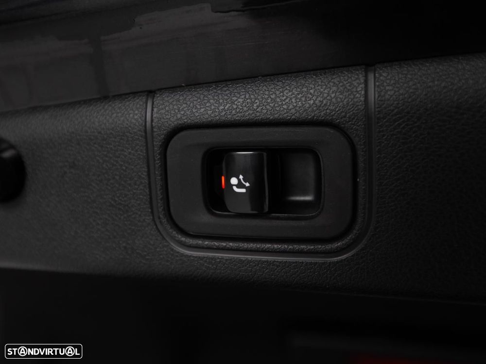 Mercedes-Benz E 300 de - 16