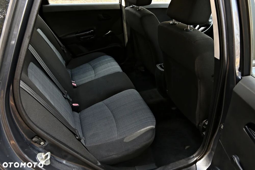 Kia Ceed 1.4 CVVT Attract - 31